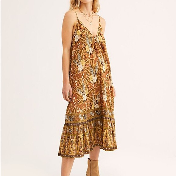 Spell & the Gypsy Collective: Bianca Strappy Dress - Picture 2 of 7